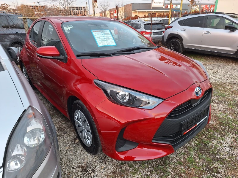 Toyota Yaris 1.5 hybrid, снимка 6 - Автомобили и джипове - 48136194