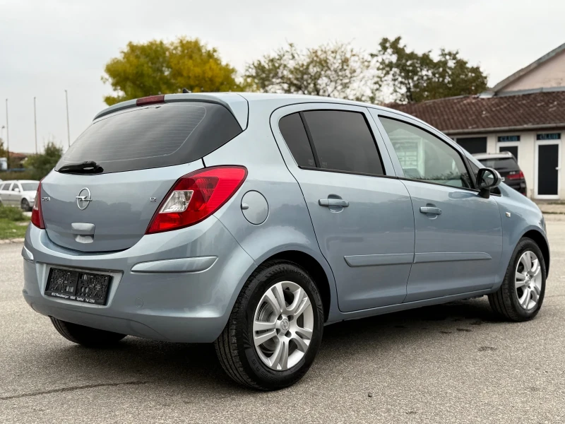 Opel Corsa 1.2i , снимка 7 - Автомобили и джипове - 50008373
