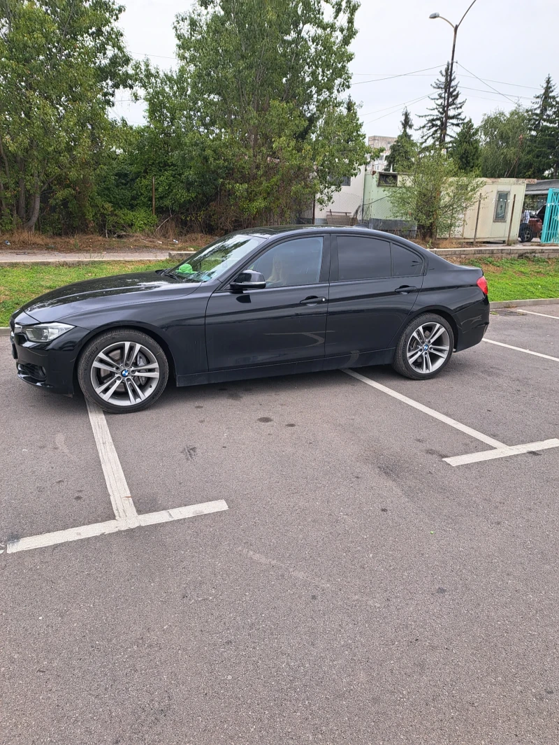 BMW 335 Седан, снимка 4 - Автомобили и джипове - 48657640