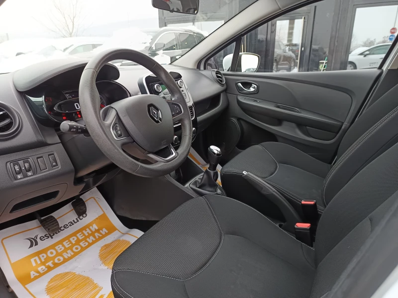 Renault Clio 0.9TCe 75 к.с., снимка 11 - Автомобили и джипове - 48706073