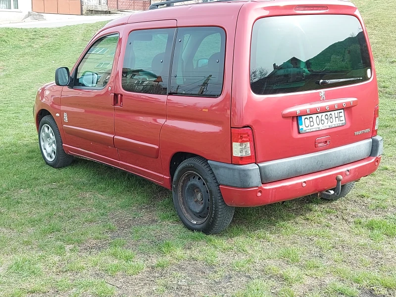 Peugeot Partner 1.6 xdi, снимка 7 - Автомобили и джипове - 49599753