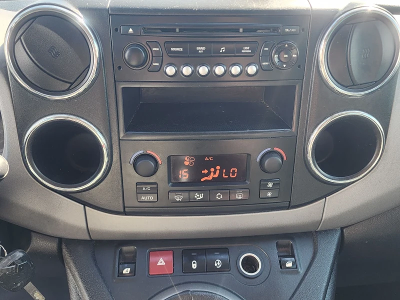 Citroen Berlingo 1.6HDI 6+ 1, снимка 9 - Автомобили и джипове - 50107715