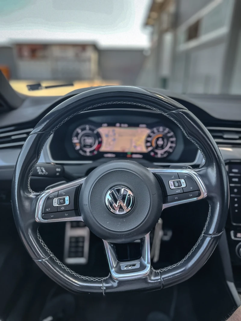 VW Arteon R-Line * KEYLESS * PANORAMA * FULL, снимка 11 - Автомобили и джипове - 52590334