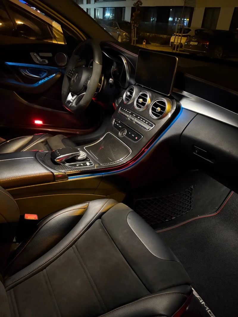 Mercedes-Benz C 43 AMG 4 MATIC NIGHT PACKAGE, снимка 9 - Автомобили и джипове - 52776952