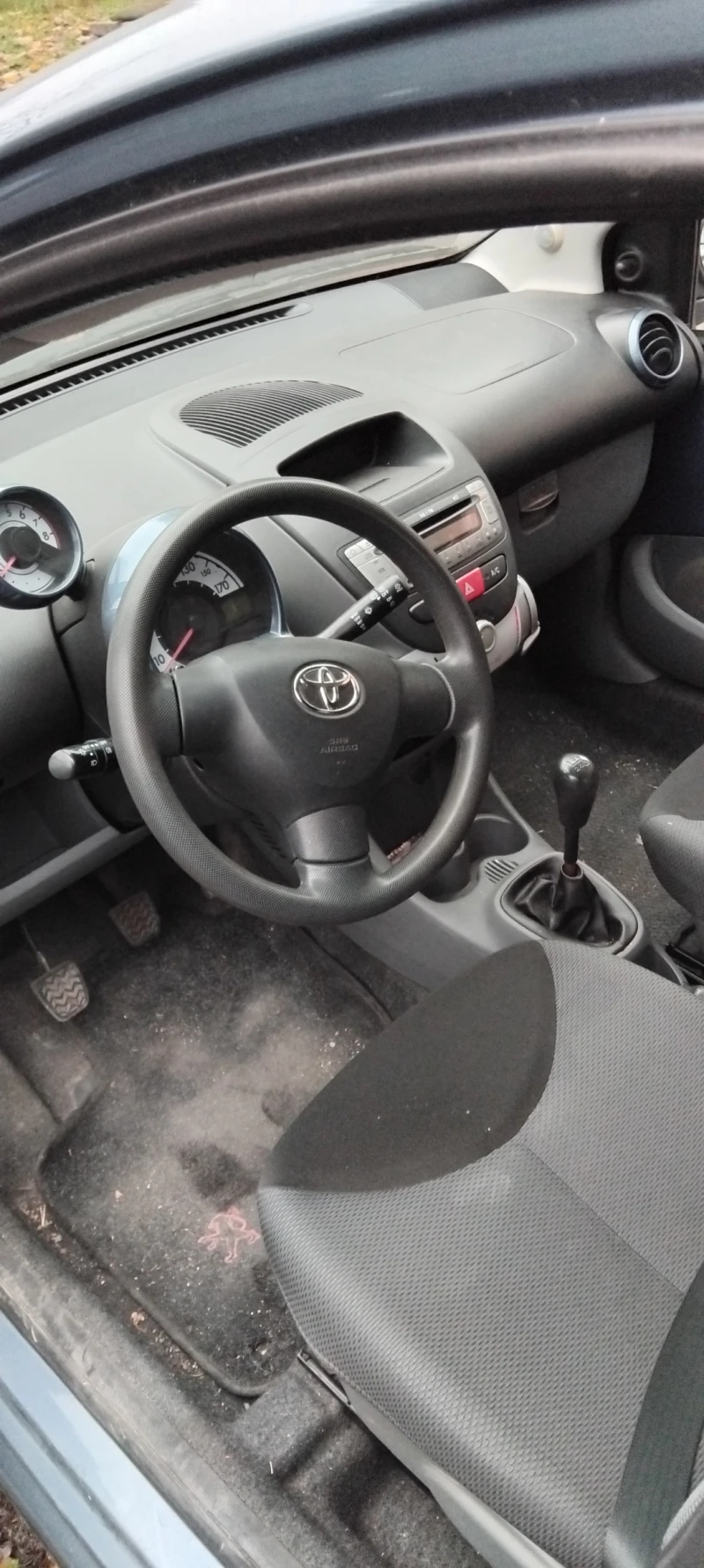 Toyota Aygo, снимка 5 - Автомобили и джипове - 52902289