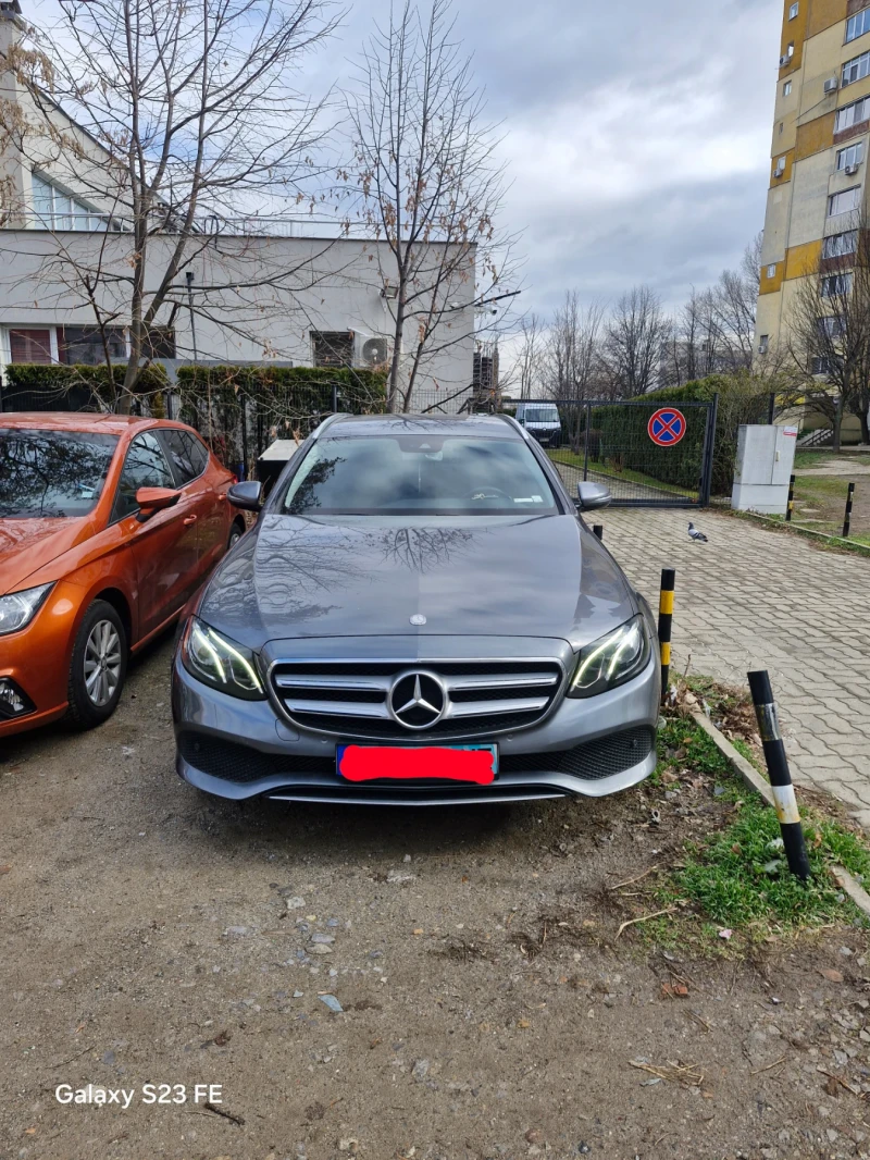 Mercedes-Benz E 220, снимка 4 - Автомобили и джипове - 53099859