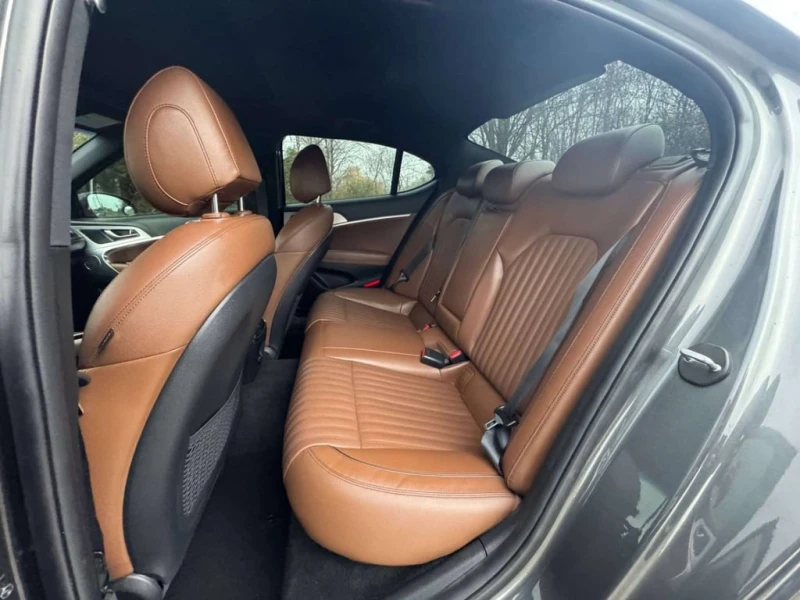 Genesis G70 * 2.0T * CARFAX * ЦЕНА ДО БГ, снимка 11 - Автомобили и джипове - 53248777