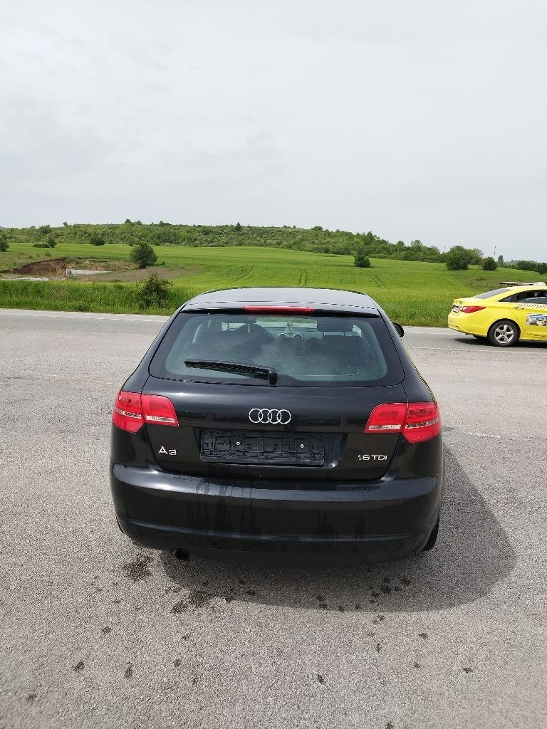 Audi A3 Face 1,6 d, снимка 4 - Автомобили и джипове - 46356112
