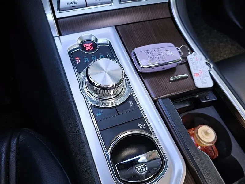 Jaguar Xf 2.2D | Mobile.bg � ����������� 9