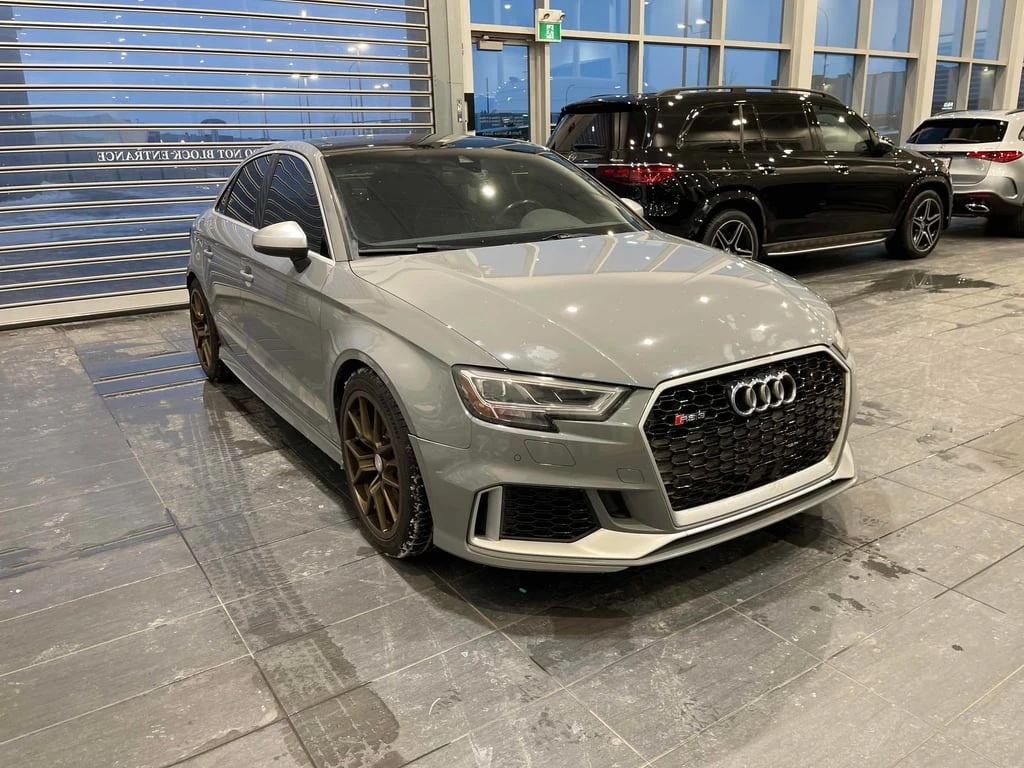 Audi Rs3 * 2.5 TFSI S tronic * CARFAX * БЕЗ ПЪРВОНАЧАЛНА ВН, снимка 1
