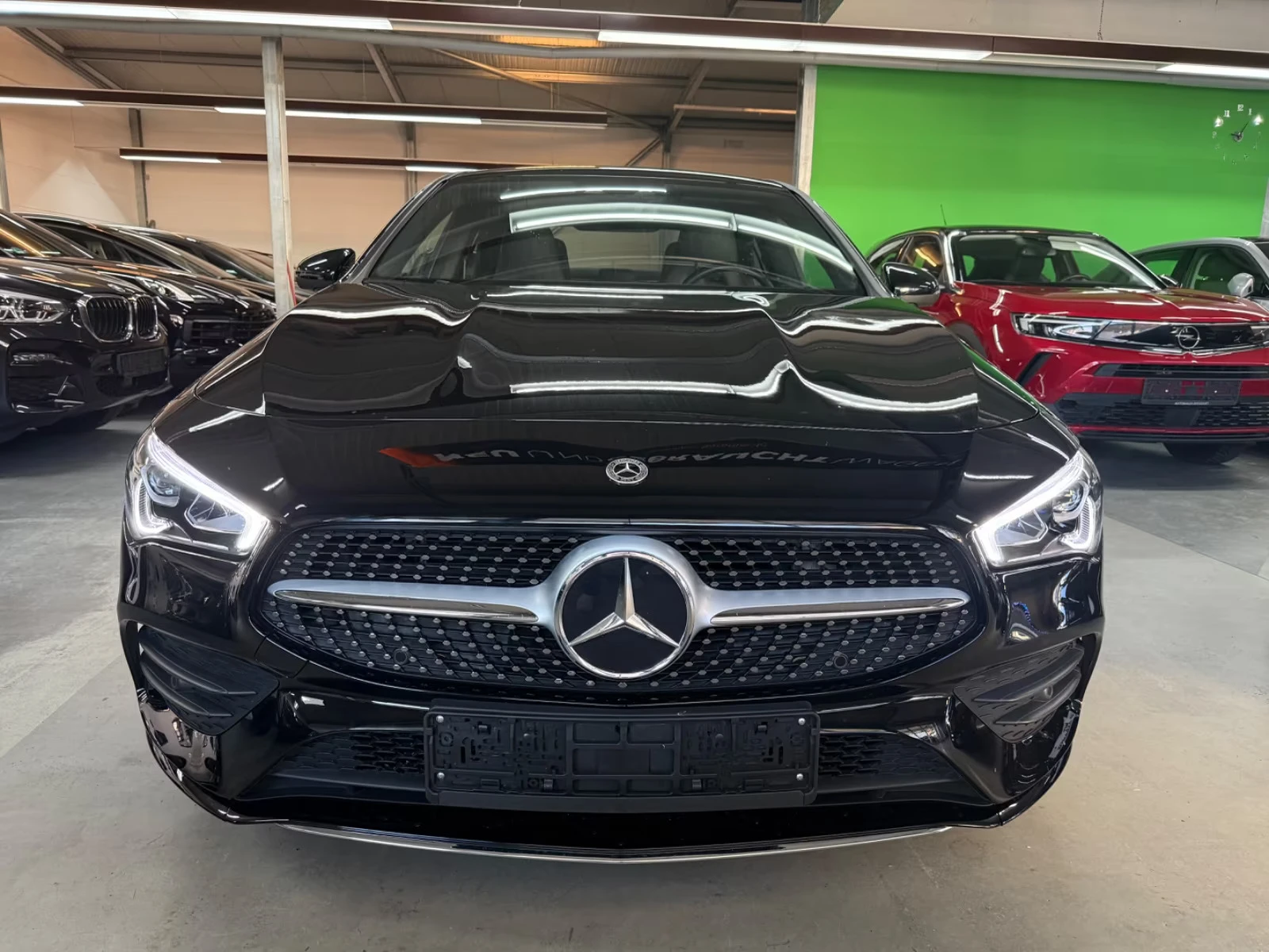 Mercedes-Benz CLA 220 d AMG Line - изображение 5