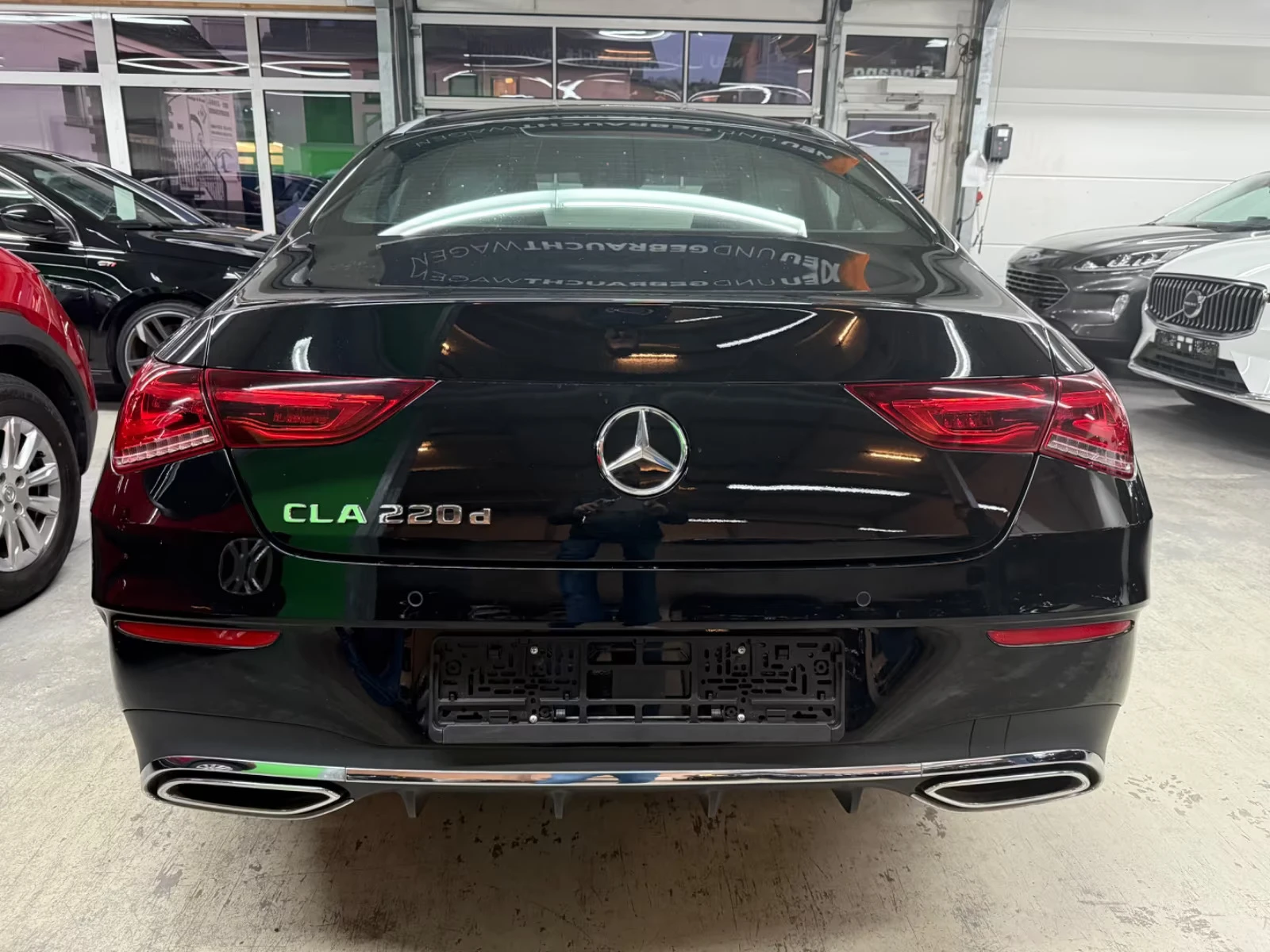 Mercedes-Benz CLA 220 d AMG Line - изображение 9