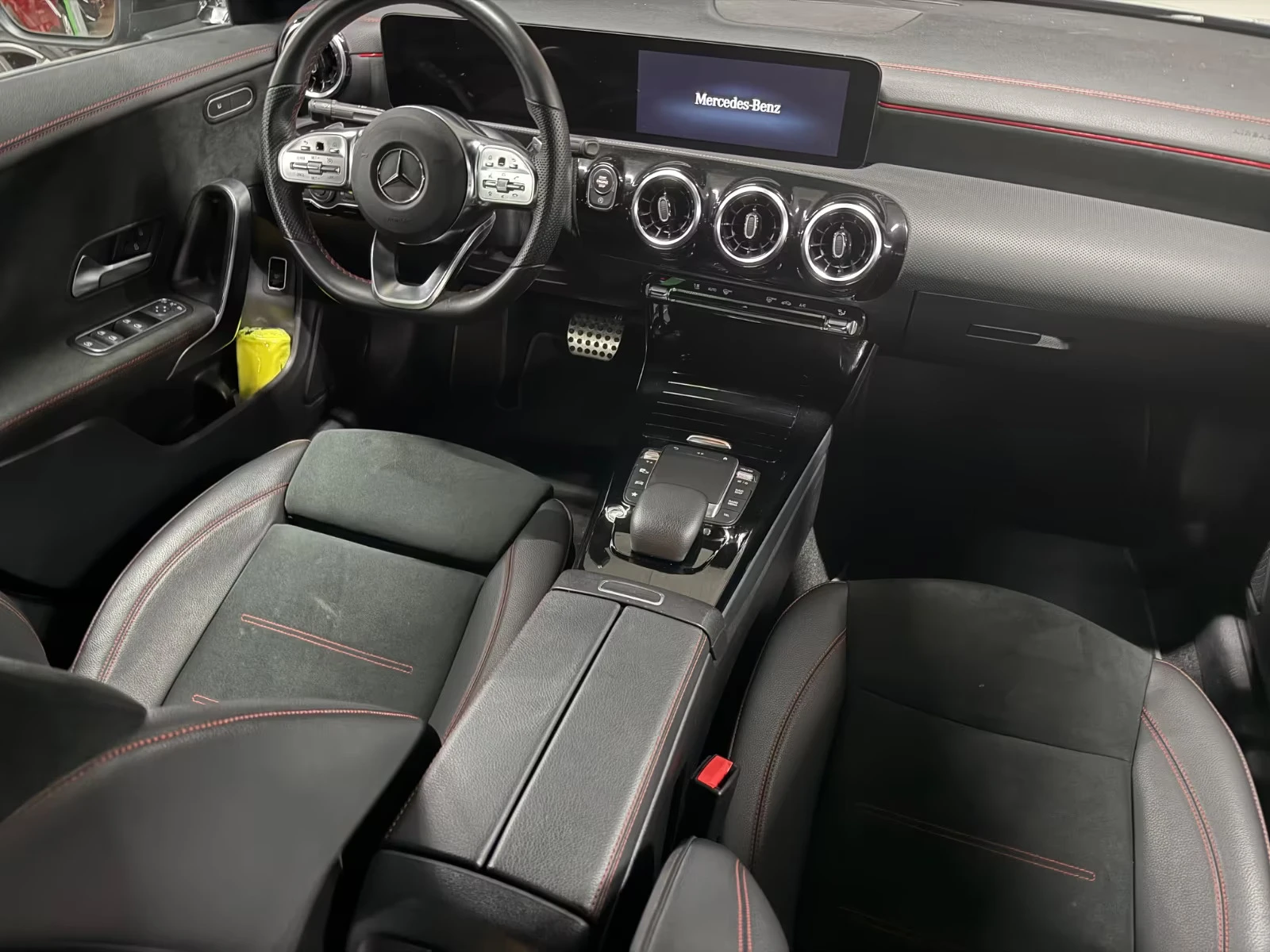 Mercedes-Benz CLA 220 d AMG Line | Mobile.bg — изображение 11