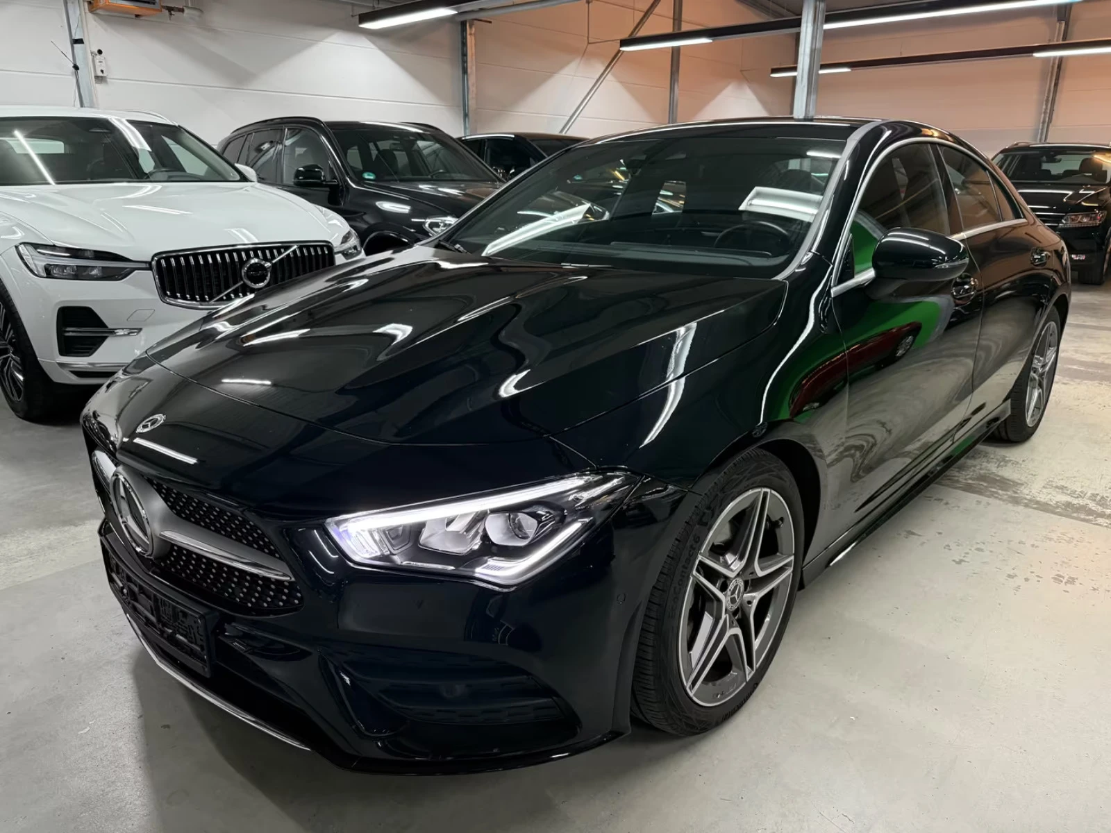 Mercedes-Benz CLA 220 d AMG Line - изображение 3