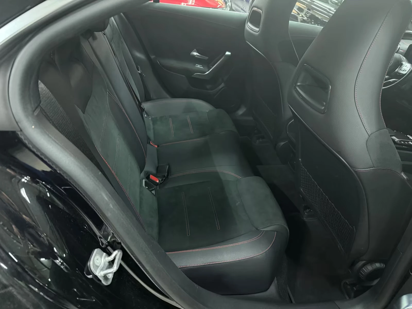 Mercedes-Benz CLA 220 d AMG Line | Mobile.bg — изображение 15