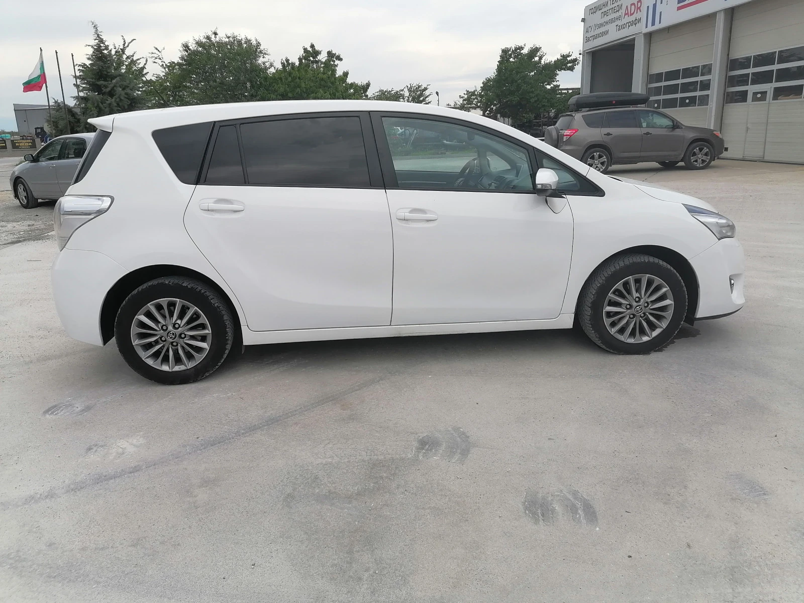 Toyota Verso  - изображение 6