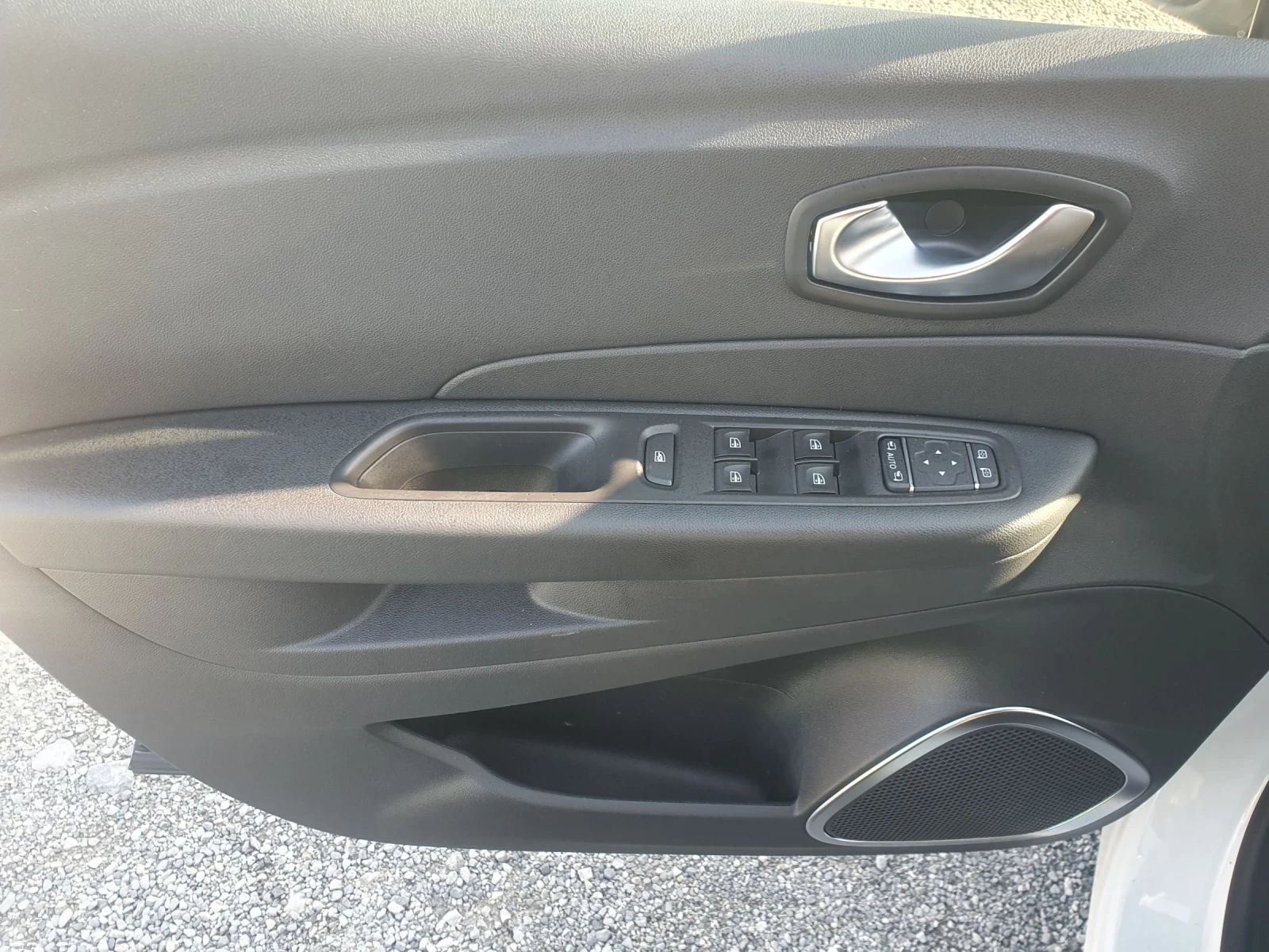 Renault Captur 1.5dci HS | Mobile.bg   11