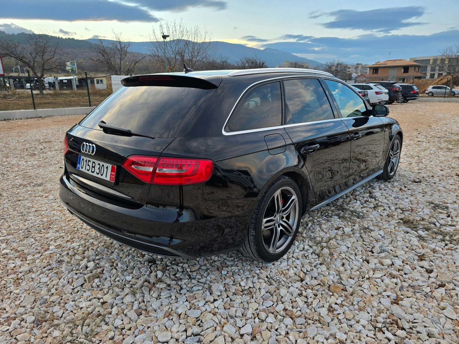 Audi A4 2.0TDI 3XS-LINE/177кс/Quatrro/ - изображение 4