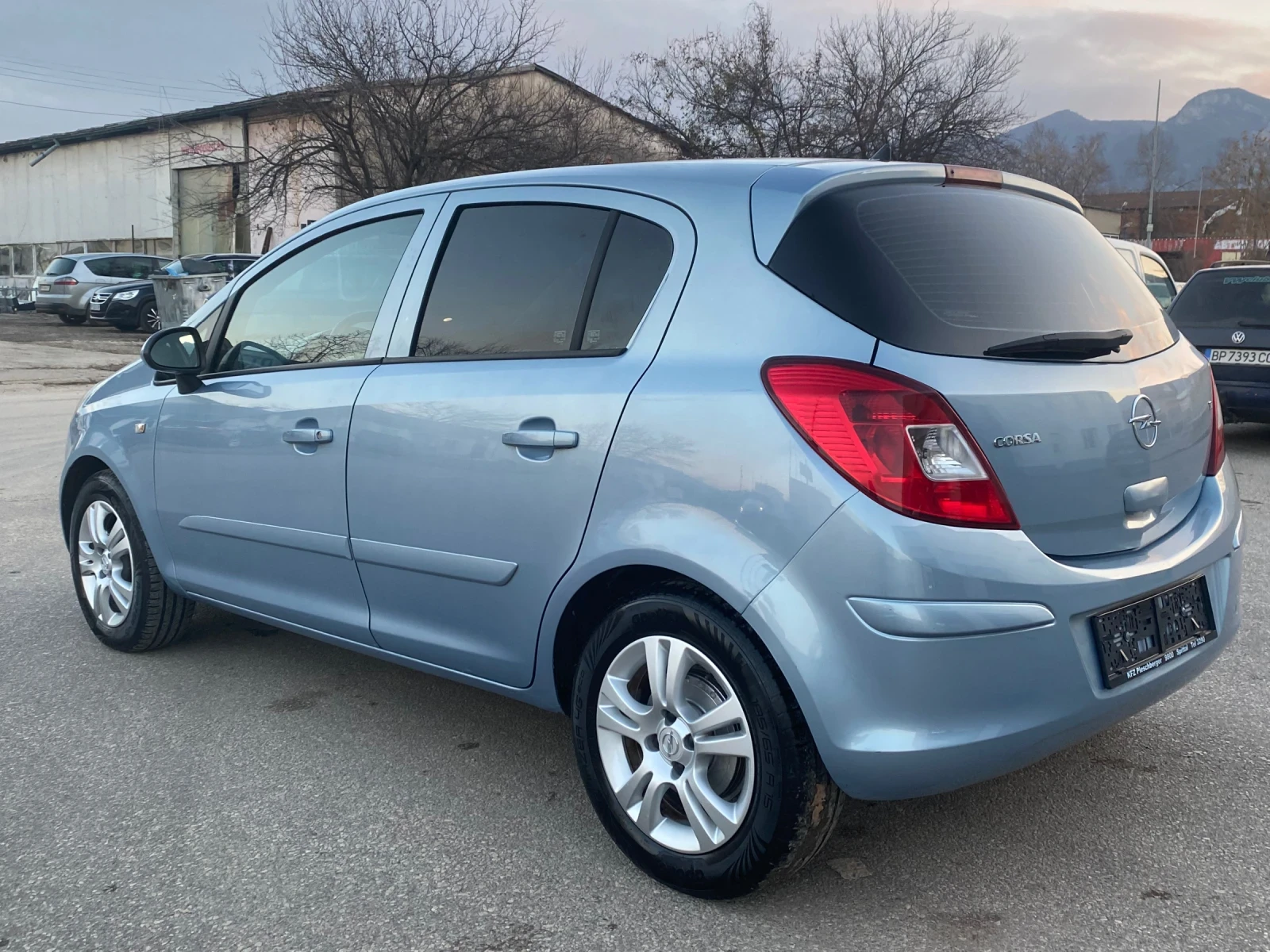 Opel Corsa 1.2i  - изображение 5