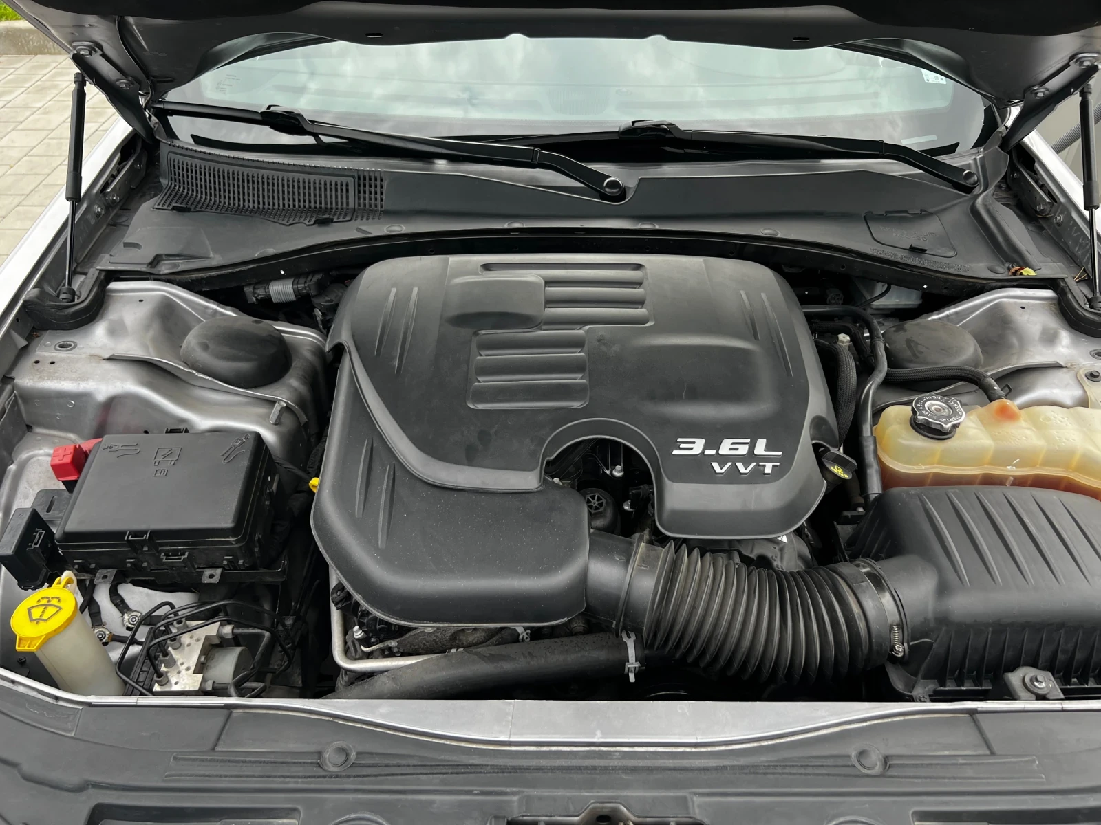 Chrysler 300c  - изображение 2
