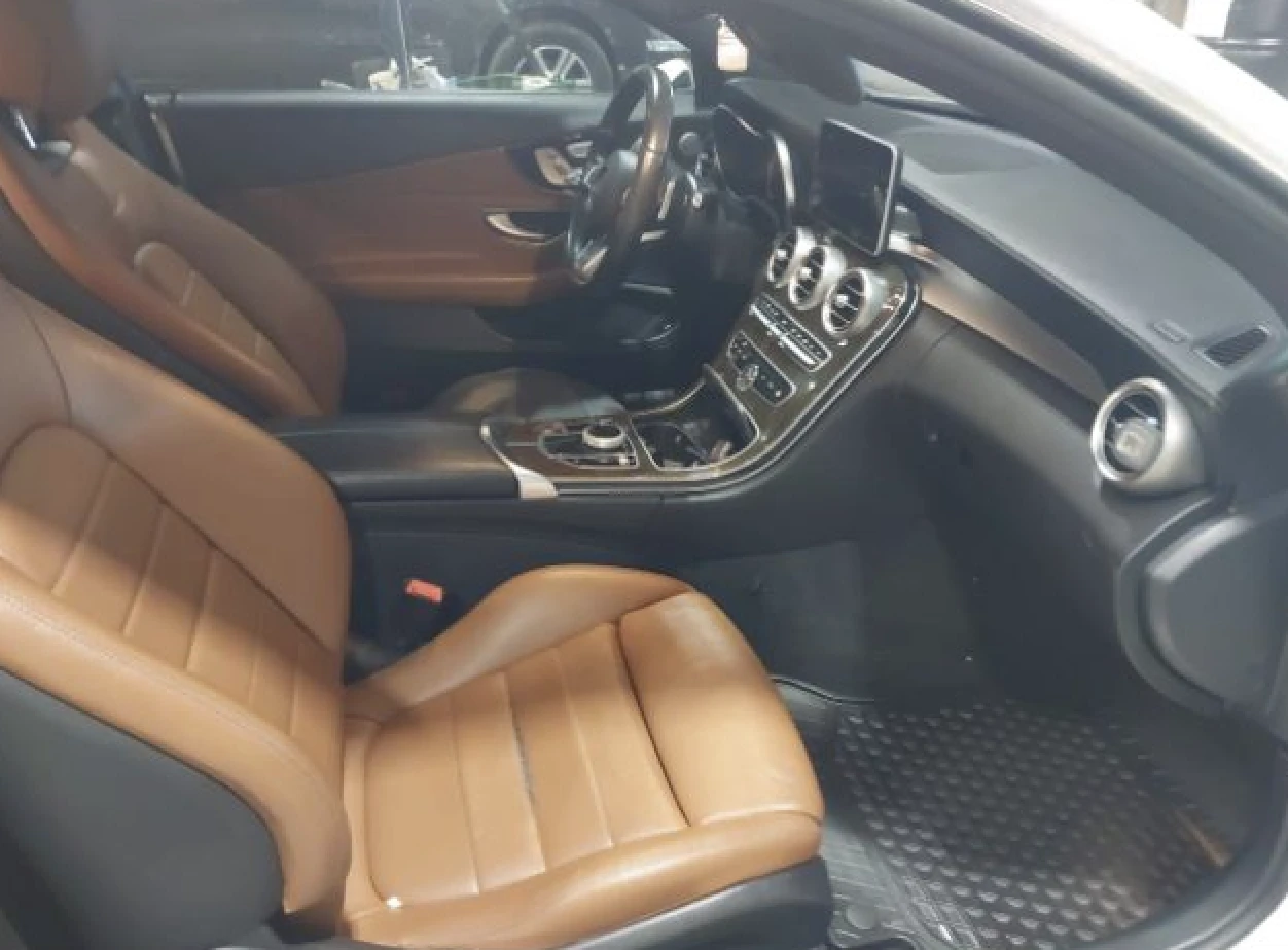 Mercedes-Benz C 300 4MATIC* BURMESTER* KEYLESS* ПАНОРАМА* ПОДГРЕВ - изображение 7