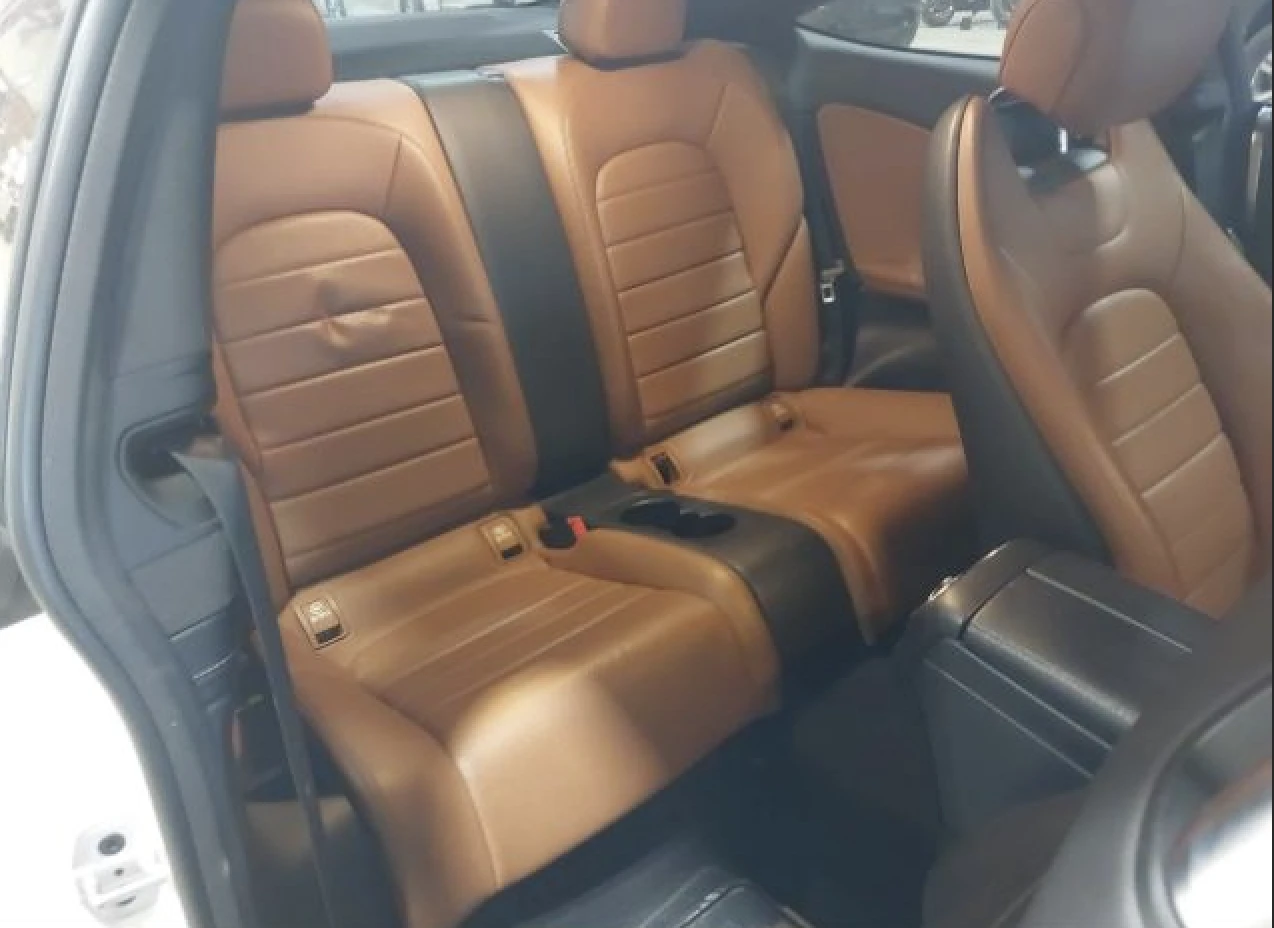 Mercedes-Benz C 300 4MATIC* BURMESTER* KEYLESS* ПАНОРАМА* ПОДГРЕВ - изображение 8