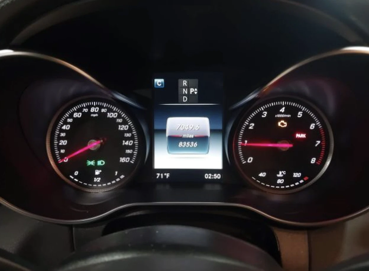 Mercedes-Benz C 300 4MATIC* BURMESTER* KEYLESS* ПАНОРАМА* ПОДГРЕВ - изображение 9