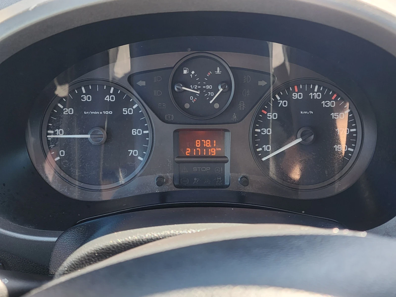 Citroen Berlingo 1.6HDI 6+ 1 - изображение 8