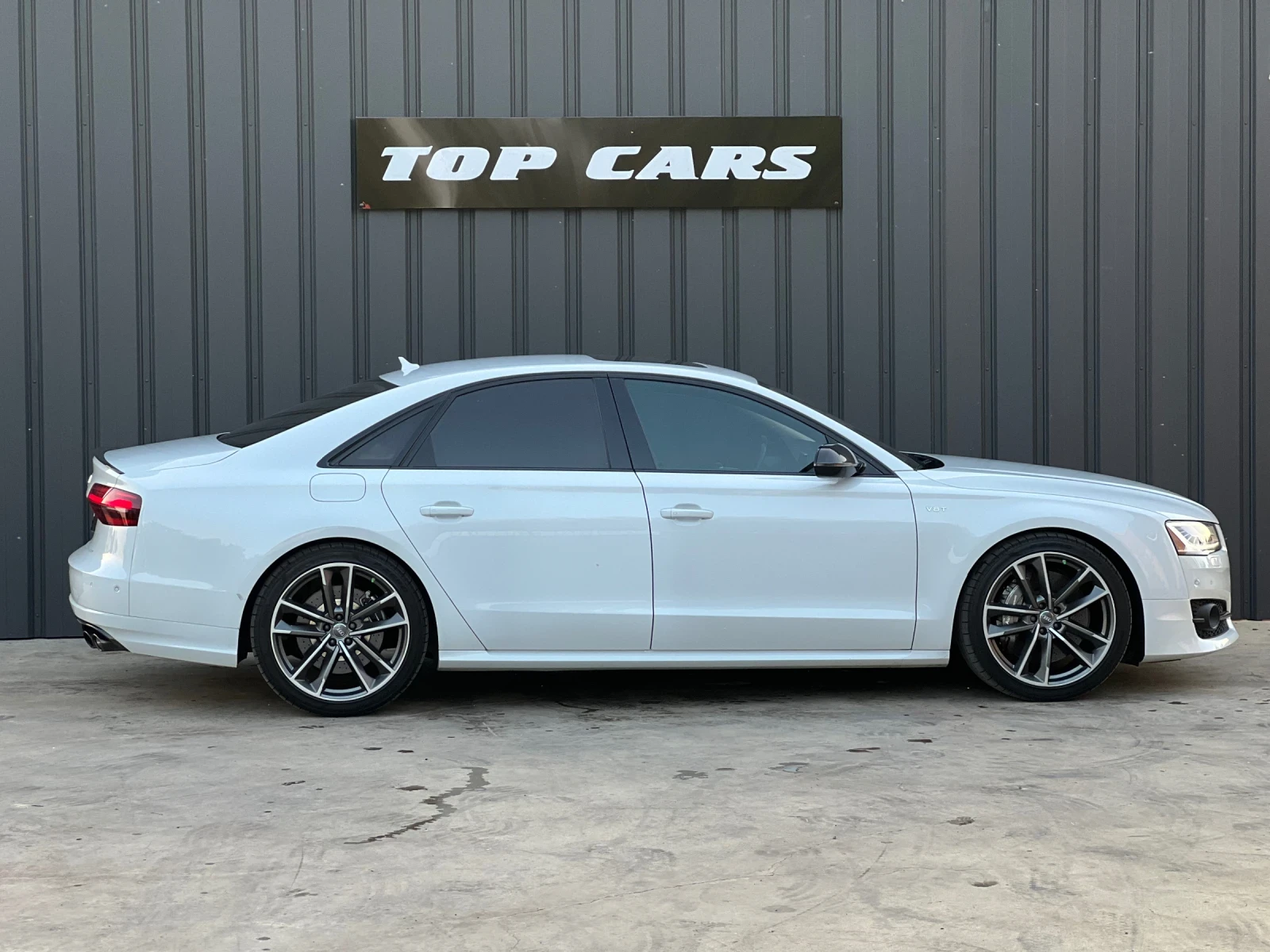 Audi S8 S8 PLUS ПЪРВИ СОБСТВЕНИК СМЕНЕНИ ВЕРИГИ КЕРАМИКА  - изображение 10