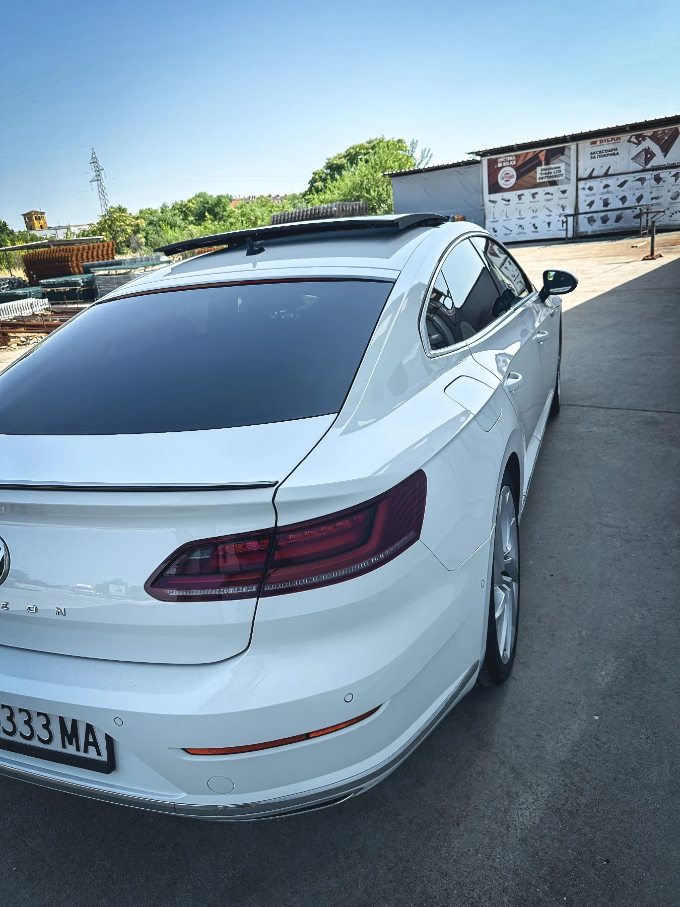 VW Arteon R-Line * KEYLESS * PANORAMA * FULL - изображение 7