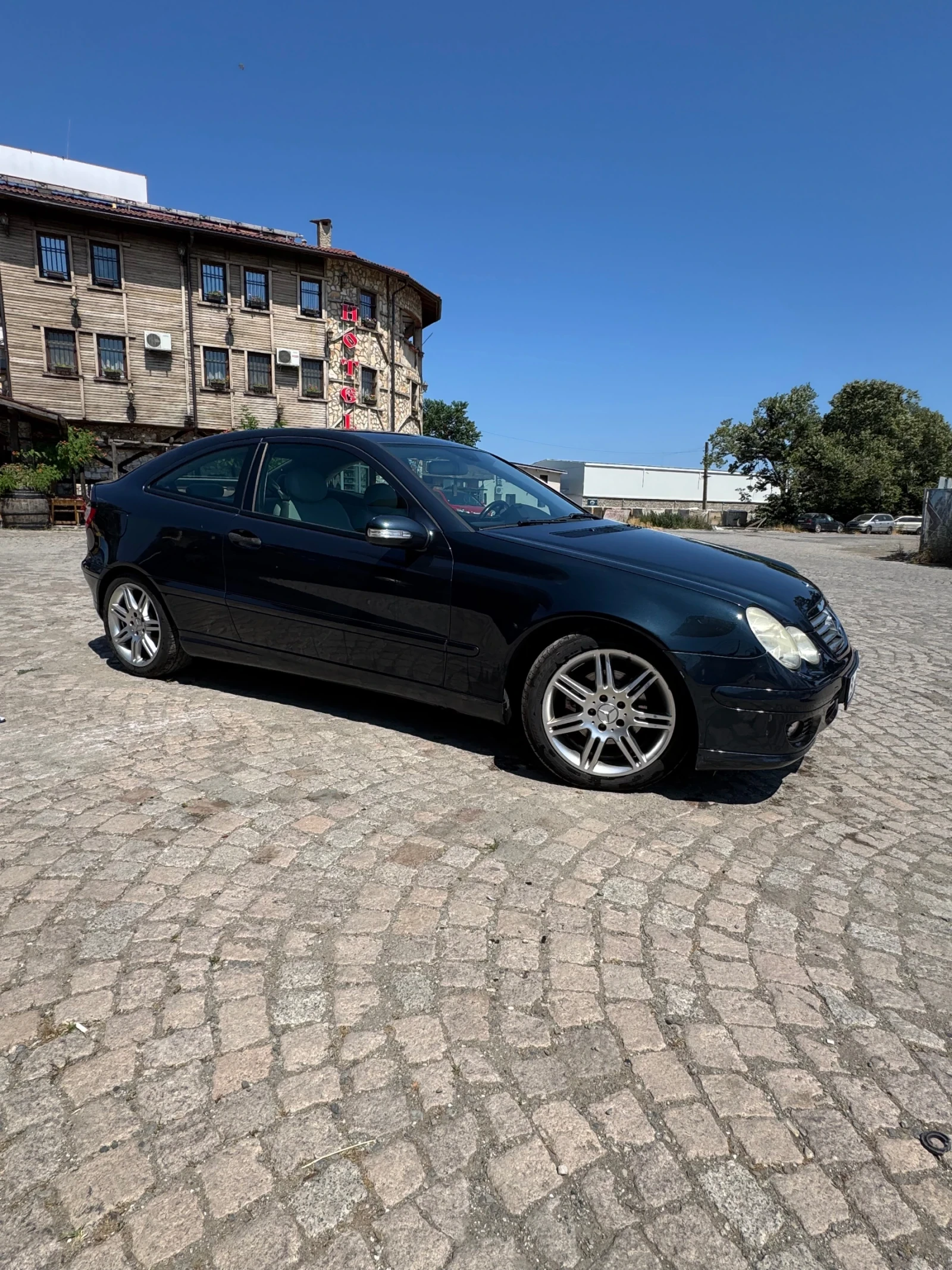 Mercedes-Benz C 180  - изображение 3