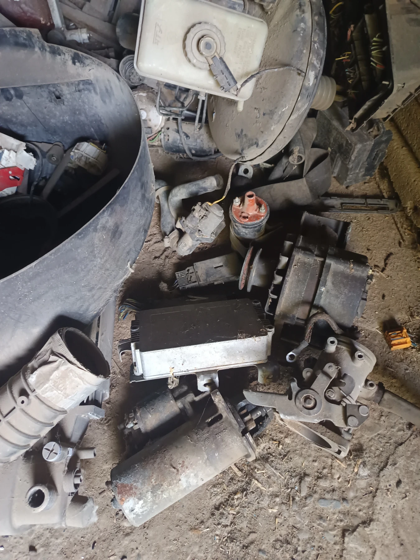 BMW 318 318i - изображение 2