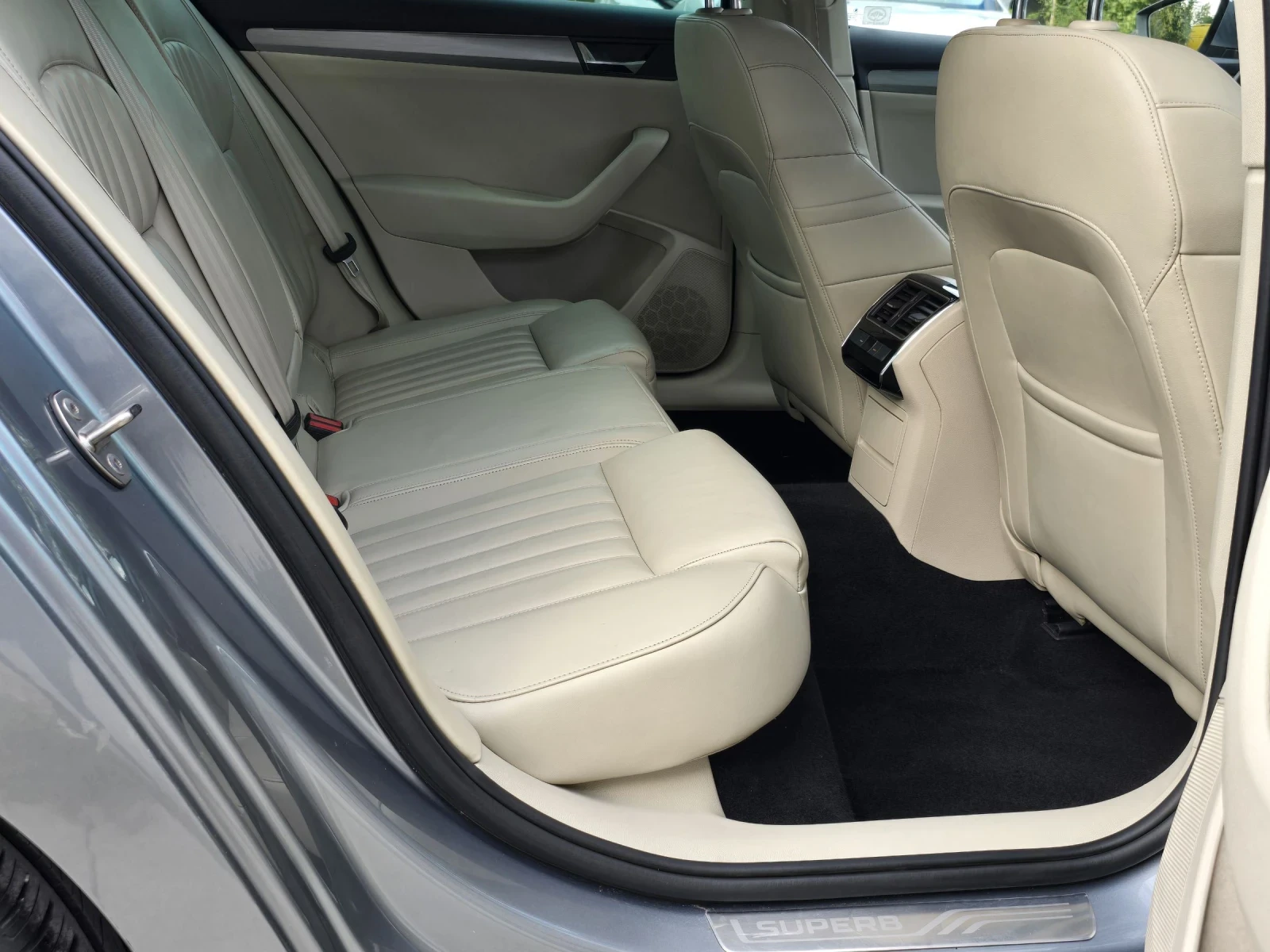 Skoda Superb 2.0TDI FULL | Mobile.bg   12