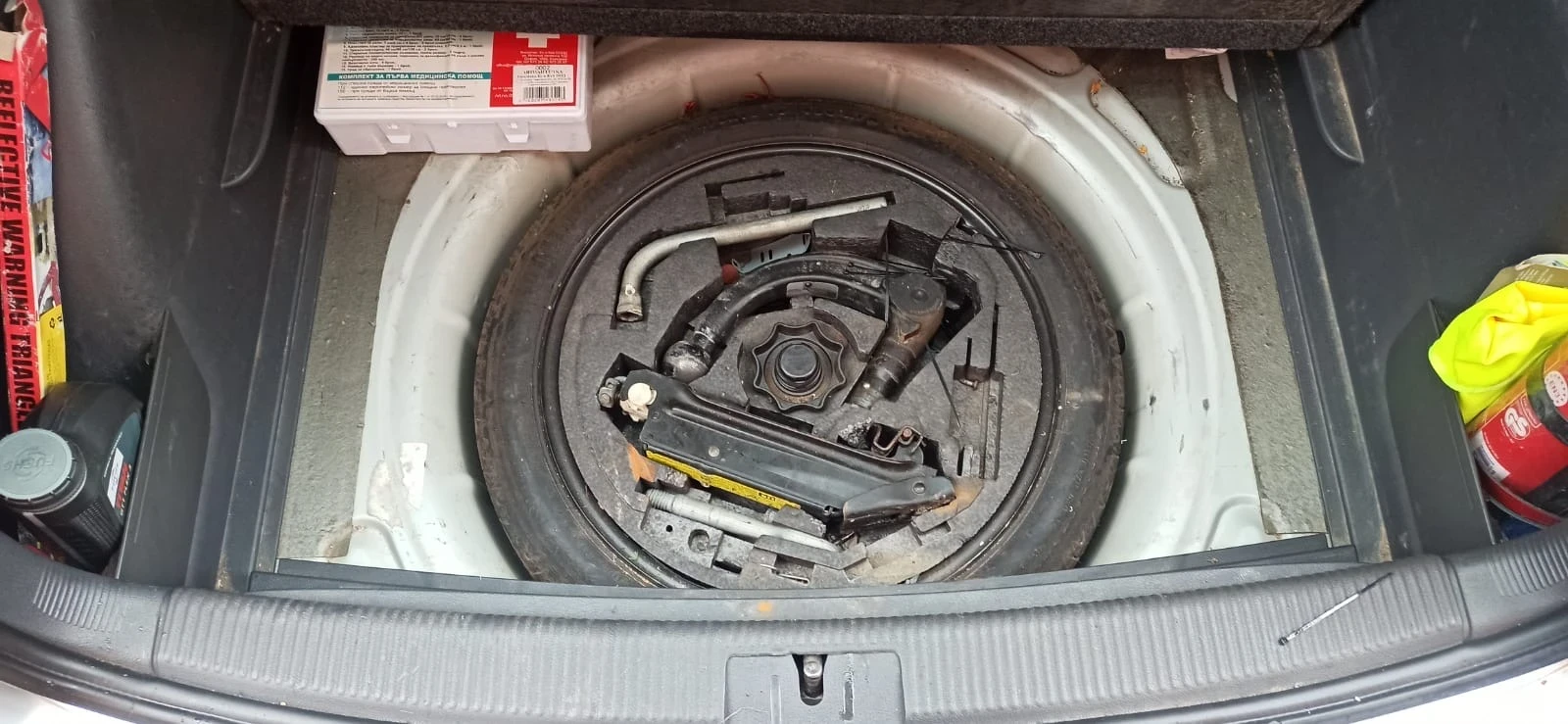 VW Golf Plus, снимка 12 - Автомобили и джипове - 53810687