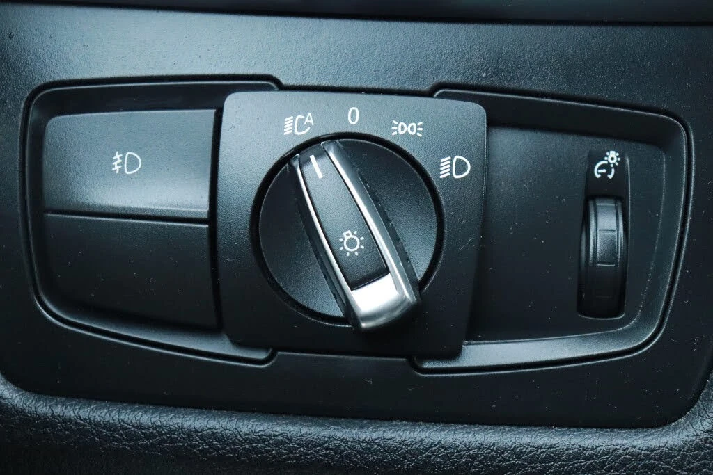 BMW 328 xDrive* АвтоКредит* (ЦЕНА ДО БГ), снимка 16 - Автомобили и джипове - 53966807