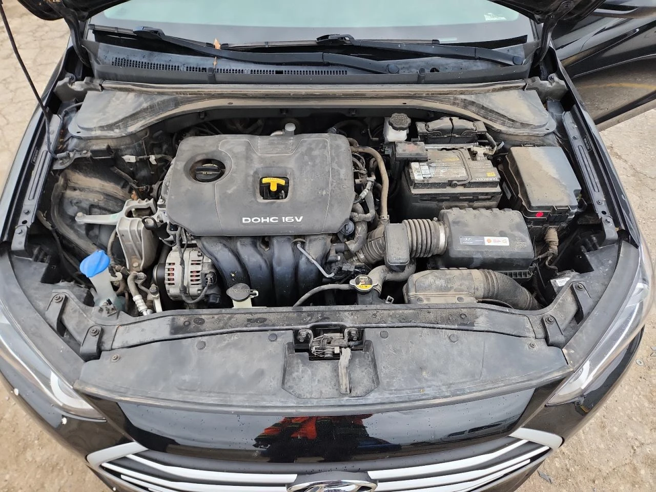 Hyundai Elantra Sel, снимка 11 - Автомобили и джипове - 53985179