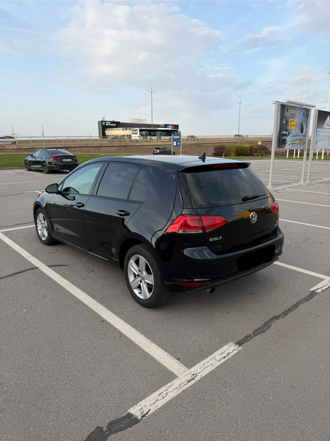 VW Golf 1, 6 TDI Bluemotion , снимка 4 - Автомобили и джипове - 54201034