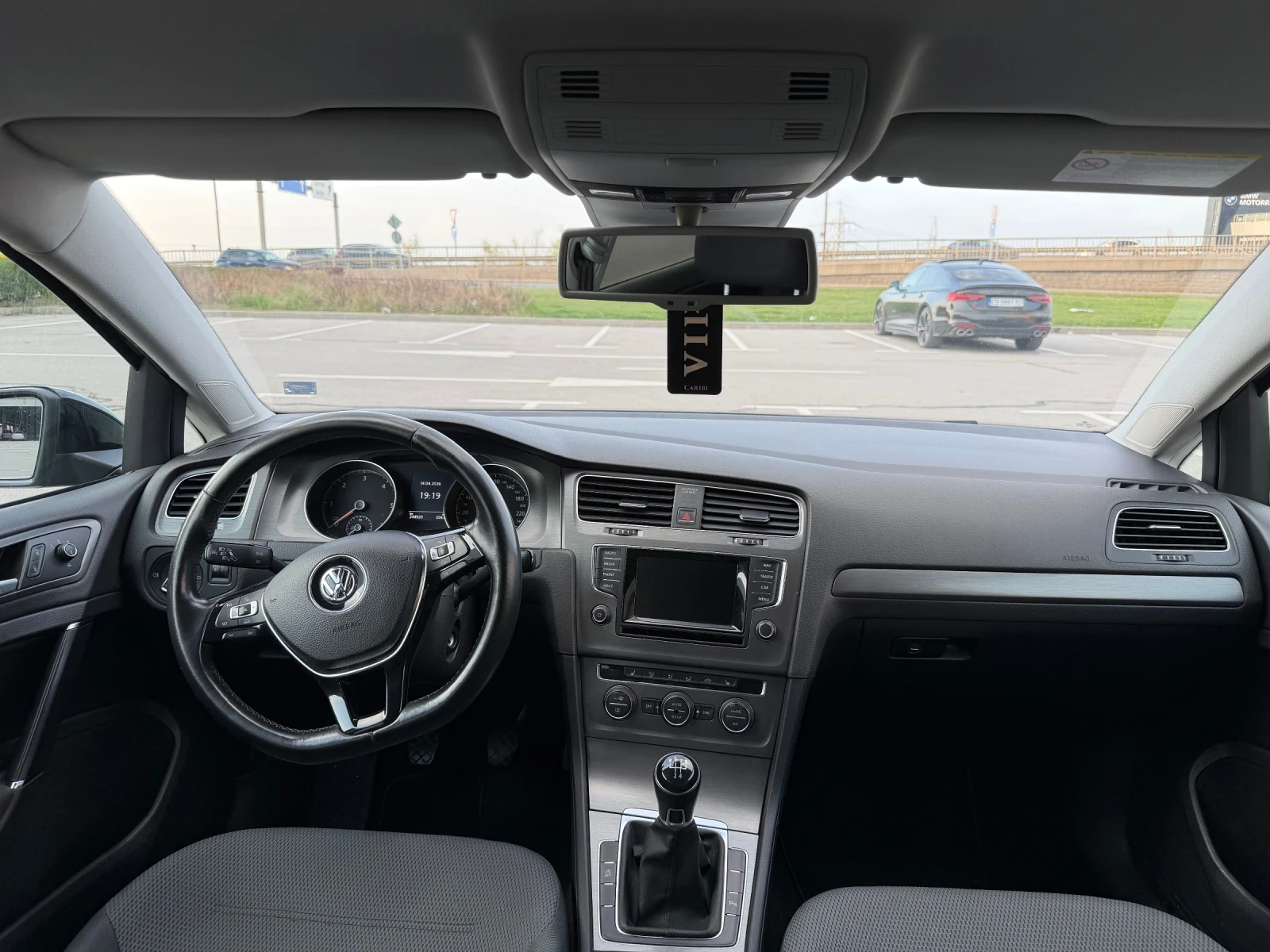 VW Golf 1, 6 TDI Bluemotion , снимка 6 - Автомобили и джипове - 54201034