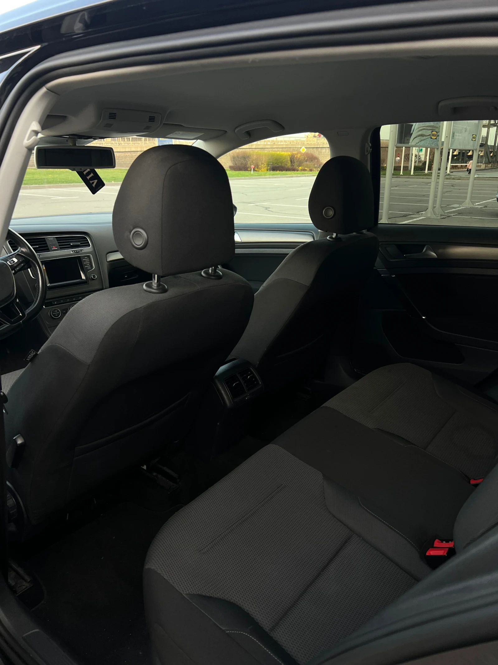 VW Golf 1, 6 TDI Bluemotion , снимка 12 - Автомобили и джипове - 54201034