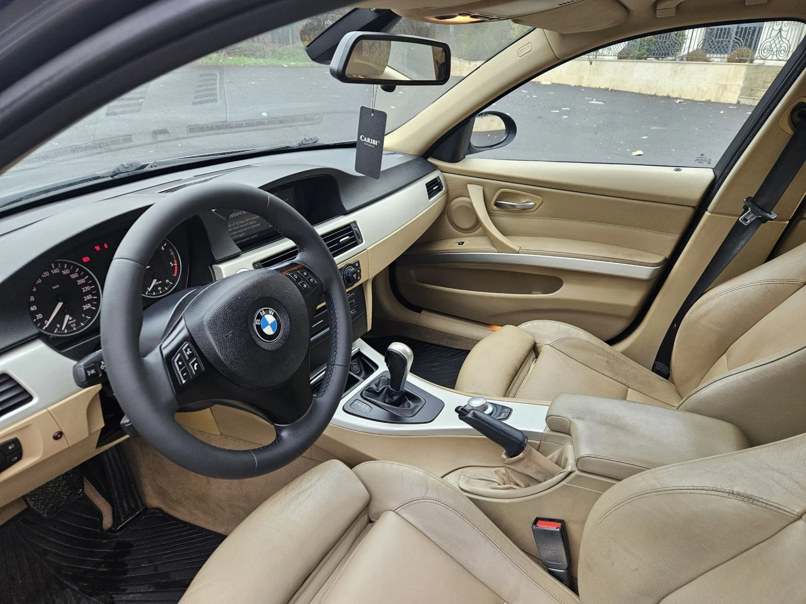 BMW 320, снимка 8 - Автомобили и джипове - 54216293