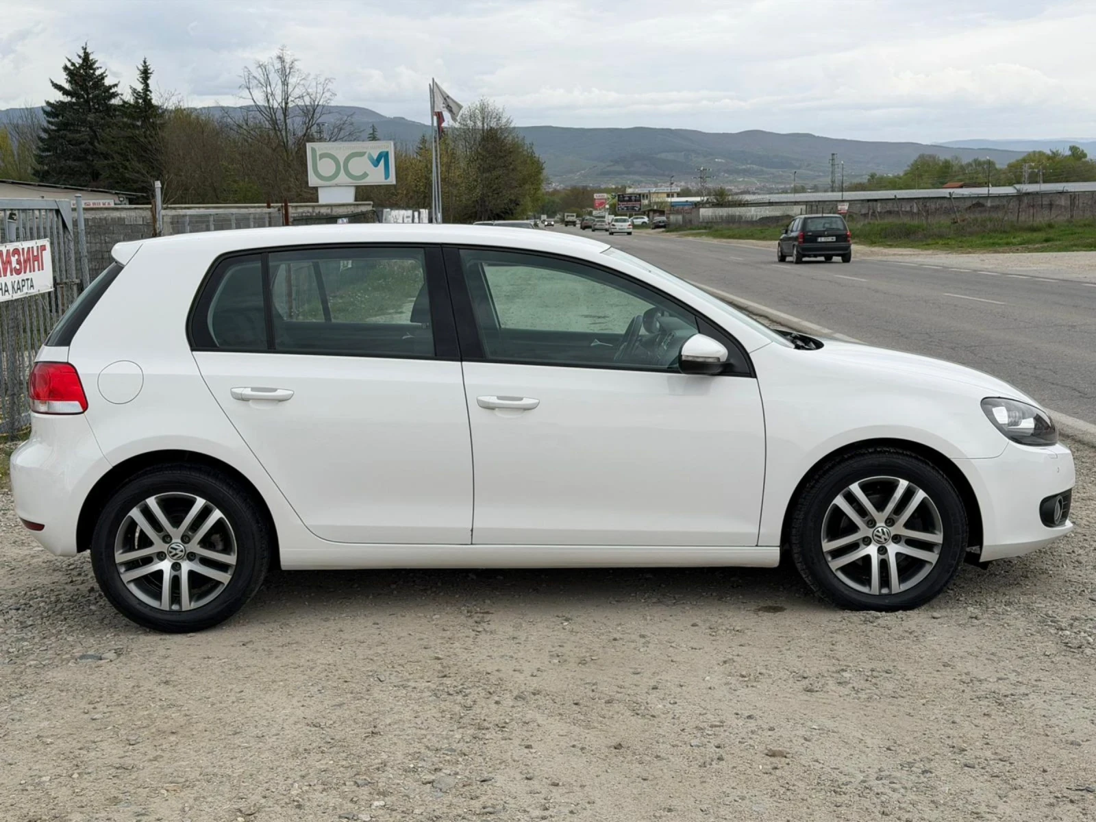 VW Golf 1.6TDI 105k.s ������ | Mobile.bg � ����������� 6