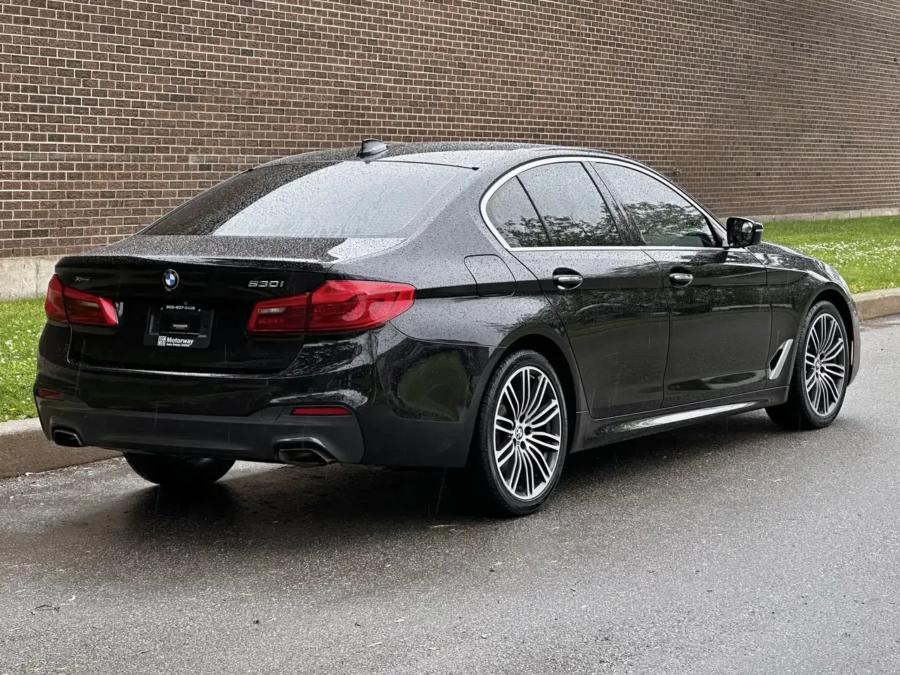 BMW 530 xDrive, снимка 3 - Автомобили и джипове - 54363765