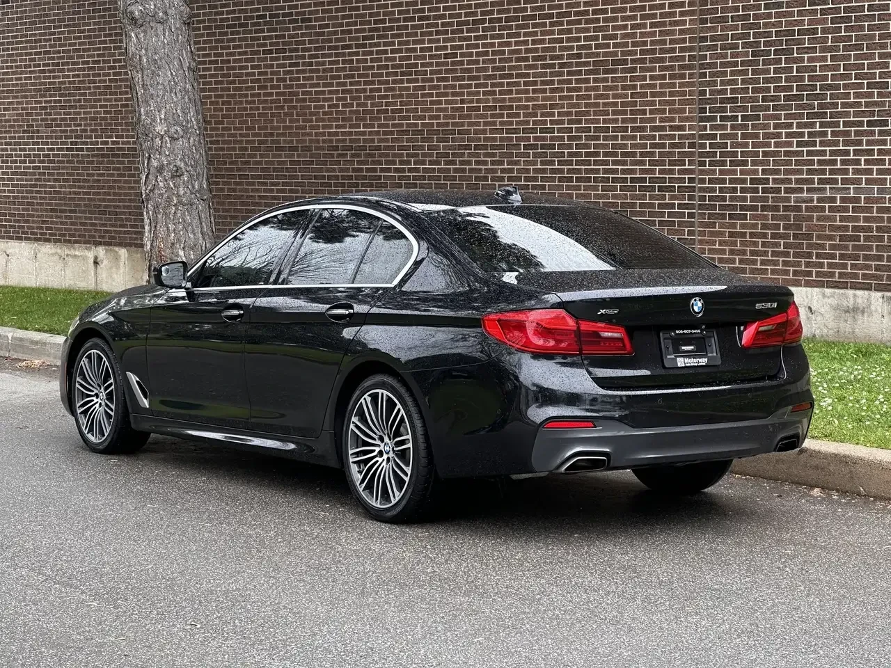 BMW 530 xDrive, снимка 5 - Автомобили и джипове - 54363765