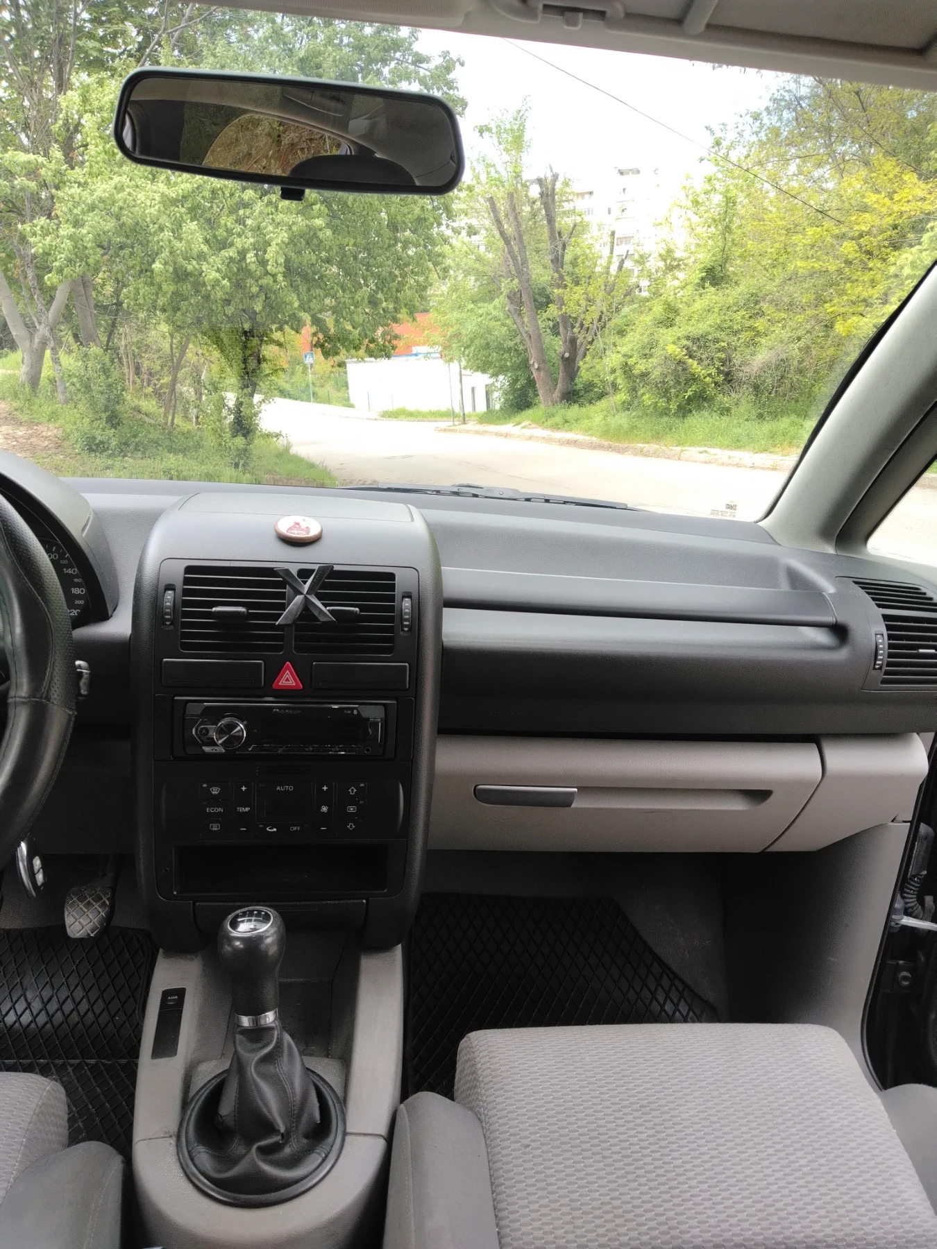 Audi A2 1.4 TDI, снимка 9 - Автомобили и джипове - 54389637
