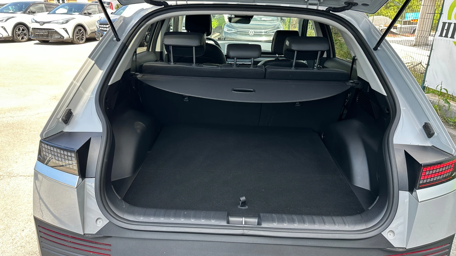 Hyundai Ioniq 5 Techniq 77.4 kWh 228hp, снимка 10 - Автомобили и джипове - 54414465