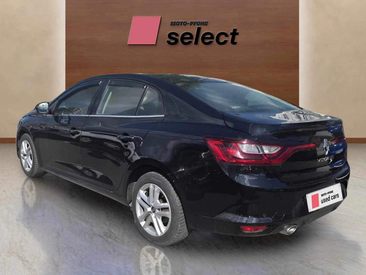 Renault Megane 1.3 TCE, снимка 7 - Автомобили и джипове - 54541222