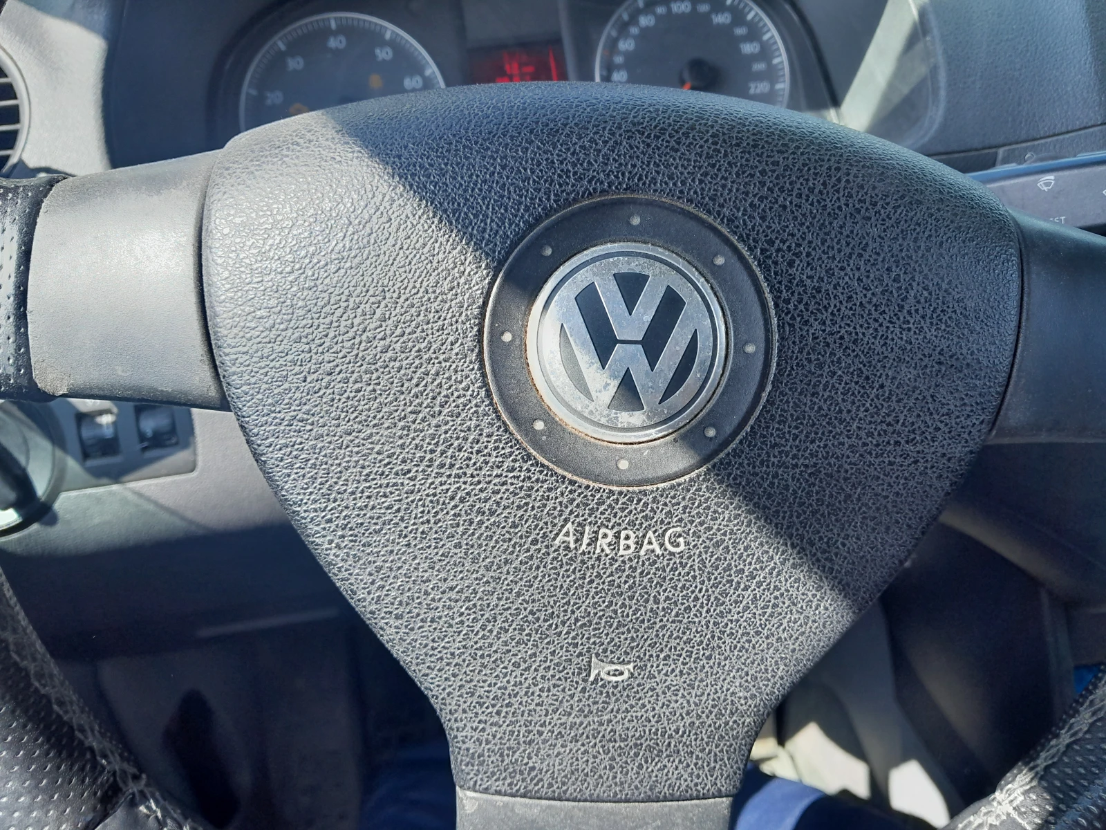 VW Caddy 2.0 БЕНЗИН - МЕТАН, снимка 11 - Автомобили и джипове - 54620985