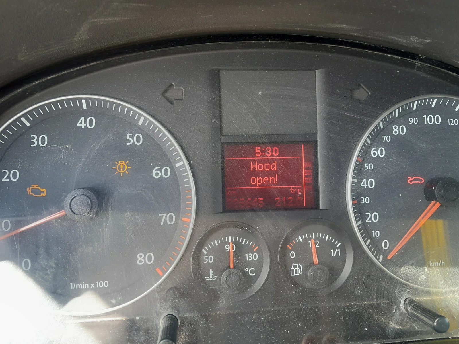 VW Caddy 2.0 БЕНЗИН - МЕТАН, снимка 7 - Автомобили и джипове - 54620985