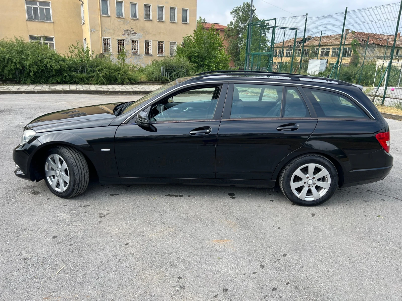 Mercedes-Benz C 200 2.2CDI/FULL LED/ РЪЧКА, снимка 9 - Автомобили и джипове - 55141809