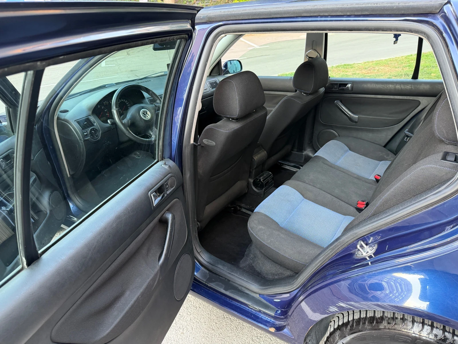VW Golf, снимка 11 - Автомобили и джипове - 55220095